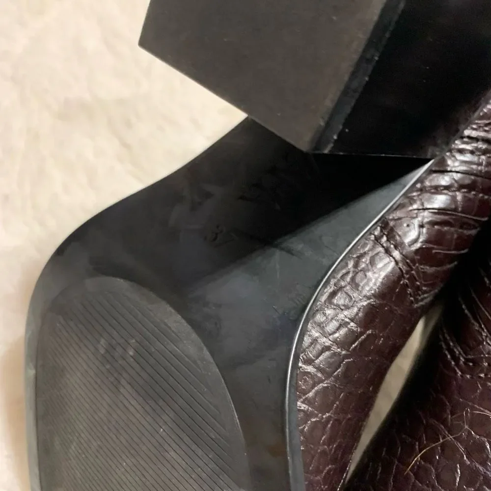 Zara Burgundy Brown Embossed Animal Print Ankle Boots Booties - Picture 6 of 6